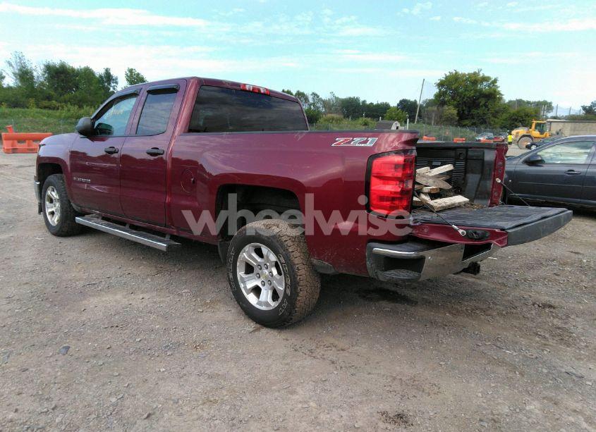 Photo 3 of 2014 Chevrolet Silverado 1500 2LT (VIN 1GCVKREC1EZ220239)