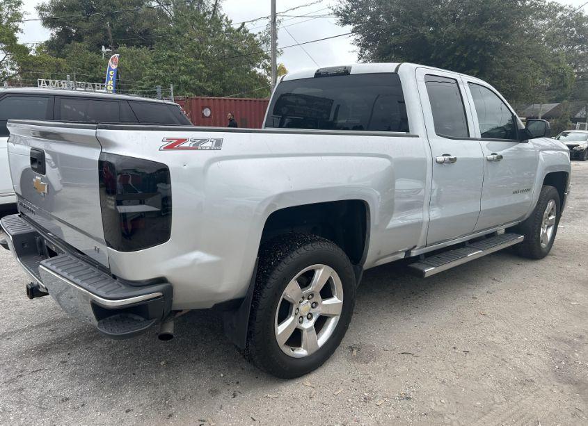 Photo 4 of 2014 Chevrolet Silverado 1500 2LT (VIN 1GCVKREC1EZ233007)