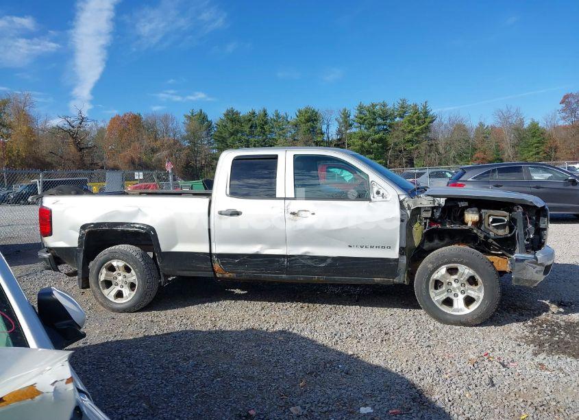 Photo 13 of 2014 Chevrolet Silverado 1500 2LT (VIN 1GCVKREC1EZ289044)