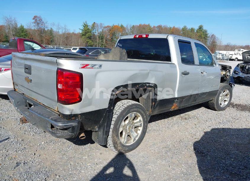 Photo 4 of 2014 Chevrolet Silverado 1500 2LT (VIN 1GCVKREC1EZ289044)