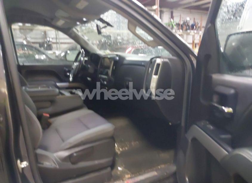 Photo 5 of 2014 Chevrolet Silverado 1500 2LT (VIN 1GCVKREC1EZ318879)