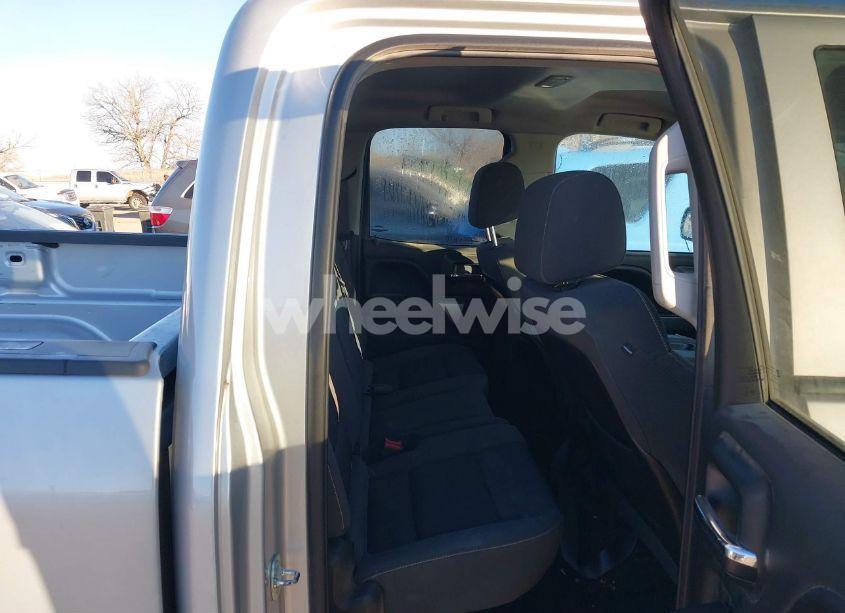 Photo 8 of 2014 Chevrolet Silverado 1500 2LT (VIN 1GCVKREC1EZ401938)