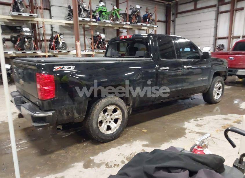 Photo 4 of 2015 Chevrolet Silverado 1500 2LT (VIN 1GCVKREC1FZ186563)