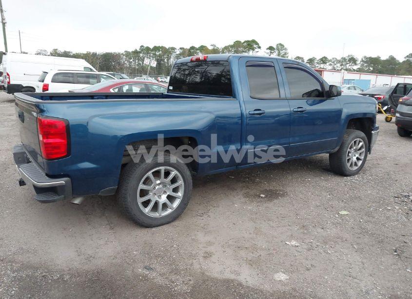 Photo 4 of 2015 Chevrolet Silverado 1500 2LT (VIN 1GCVKREC1FZ189673)