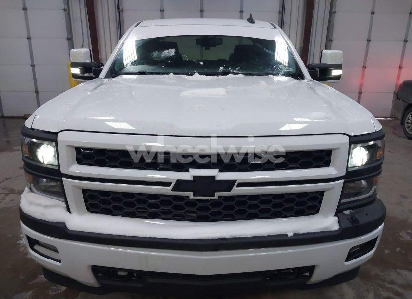 Photo 12 of 2015 Chevrolet Silverado 1500 2LT (VIN 1GCVKREC1FZ225653)