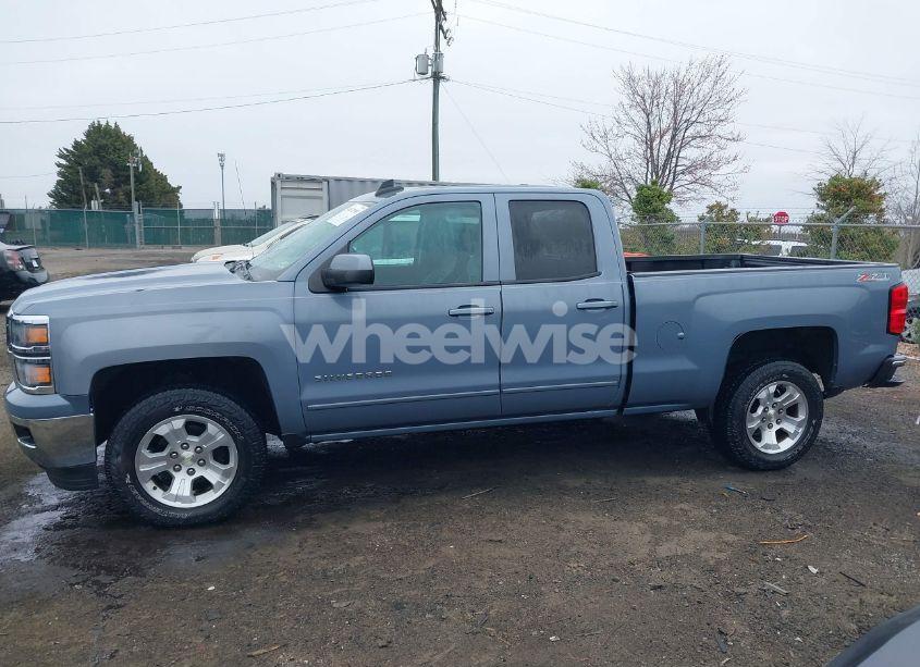 Photo 14 of 2015 Chevrolet Silverado 1500 2LT (VIN 1GCVKREC1FZ330239)