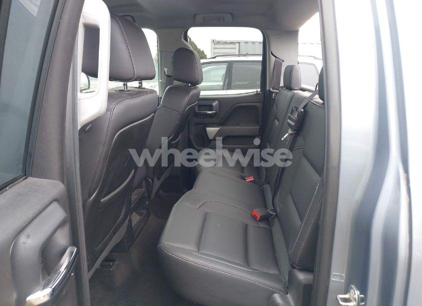 Photo 8 of 2015 Chevrolet Silverado 1500 2LT (VIN 1GCVKREC1FZ330239)