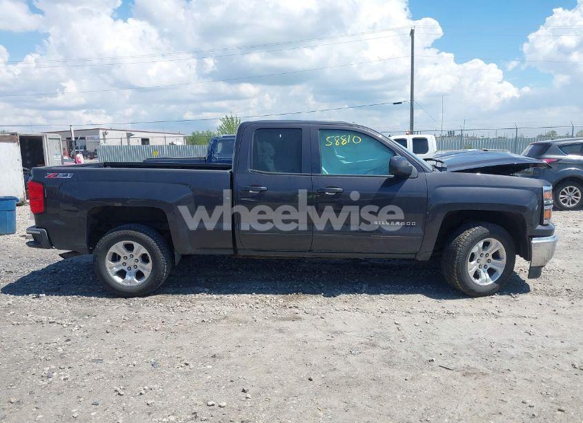 Photo 13 of 2015 Chevrolet Silverado 1500 2LT (VIN 1GCVKREC1FZ348711)