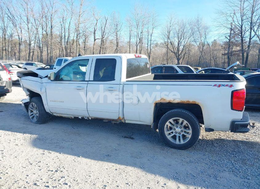 Photo 14 of 2015 Chevrolet Silverado 1500 1LT (VIN 1GCVKREC1FZ403836)