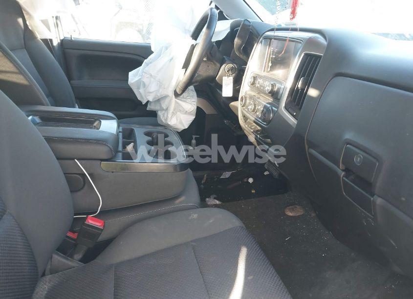 Photo 5 of 2015 Chevrolet Silverado 1500 1LT (VIN 1GCVKREC1FZ403836)