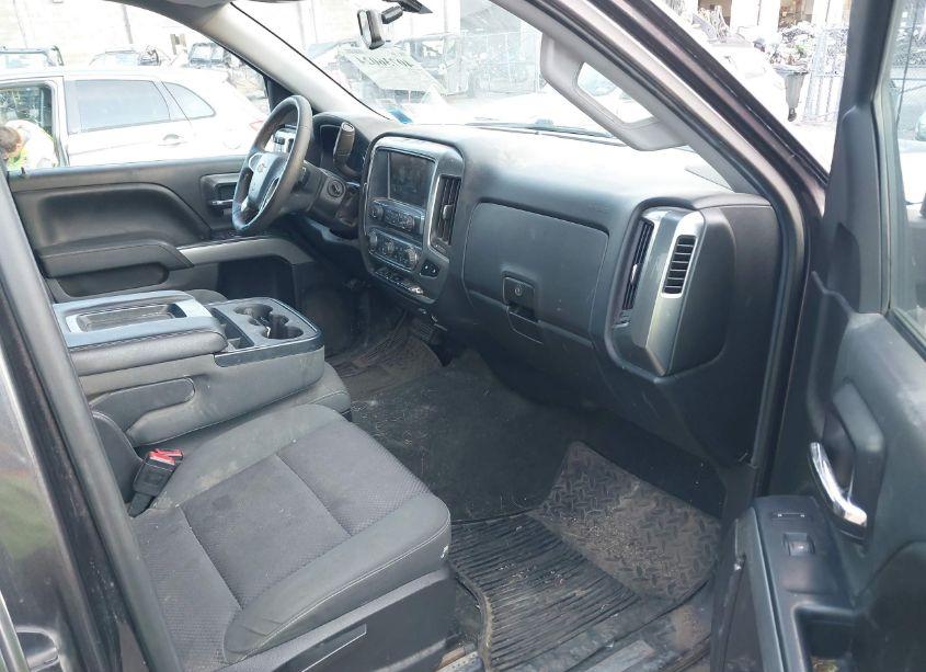 Photo 5 of 2015 Chevrolet Silverado 1500 2LT (VIN 1GCVKREC1FZ406297)