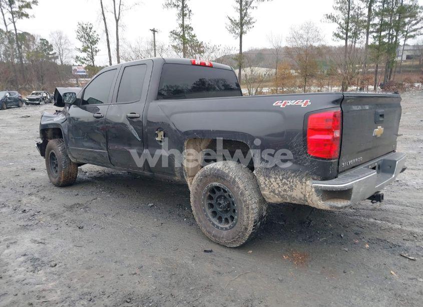 Photo 3 of 2015 Chevrolet Silverado 1500 1LT (VIN 1GCVKREC1FZ419888)