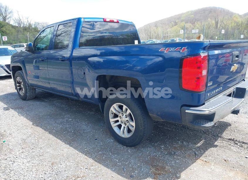 Photo 3 of 2016 Chevrolet Silverado 1500 1LT (VIN 1GCVKREC1GZ155122)