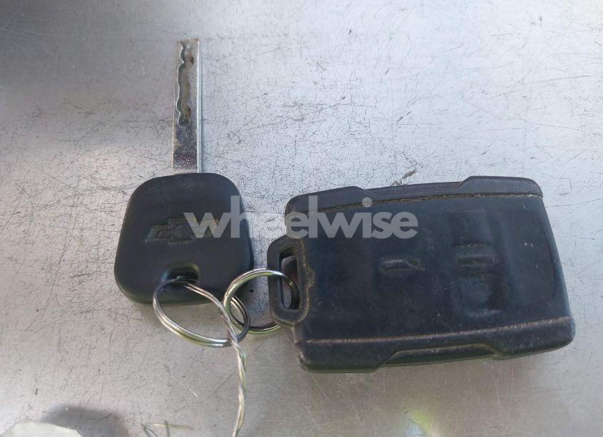 Photo 11 of 2016 Chevrolet Silverado 1500 2LT (VIN 1GCVKREC1GZ245984)