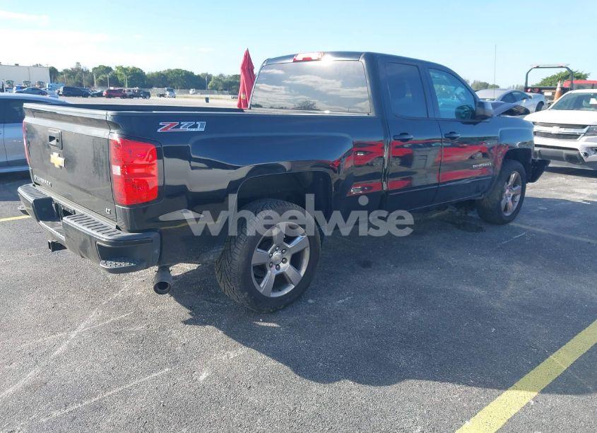 Photo 4 of 2016 Chevrolet Silverado 1500 2LT (VIN 1GCVKREC1GZ245984)