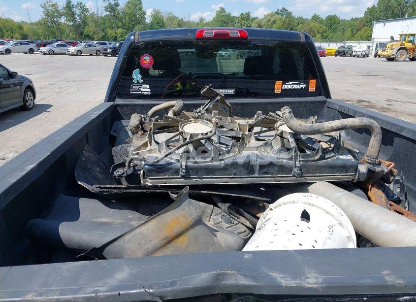 Photo 12 of 2016 Chevrolet Silverado 1500 2LT (VIN 1GCVKREC1GZ333224)