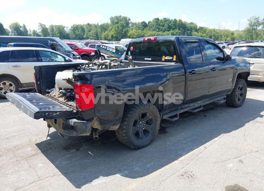 Photo 4 of 2016 Chevrolet Silverado 1500 2LT (VIN 1GCVKREC1GZ333224)