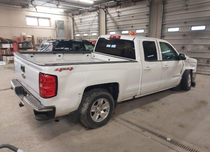 Photo 4 of 2016 Chevrolet Silverado 1500 1LT (VIN 1GCVKREC1GZ346121)