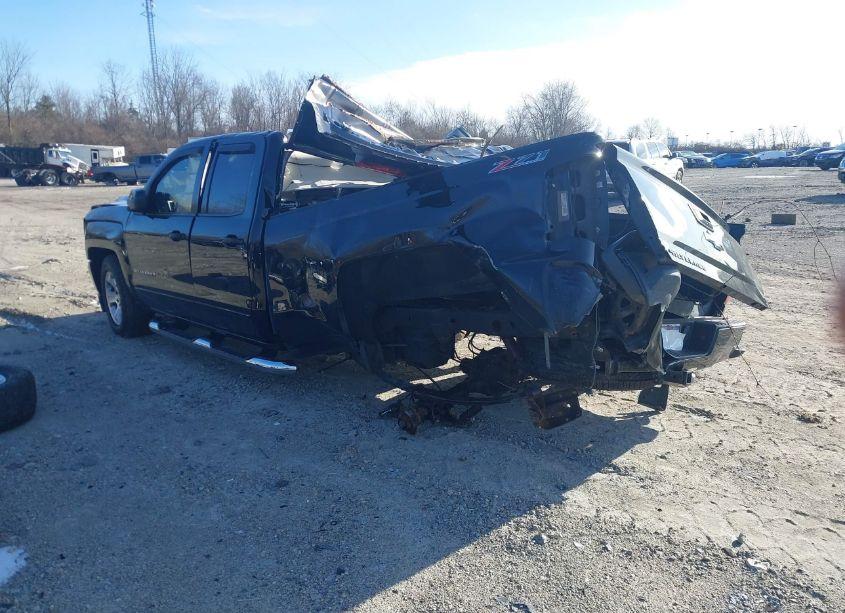 Photo 3 of 2016 Chevrolet Silverado 1500 2LT (VIN 1GCVKREC1GZ361072)