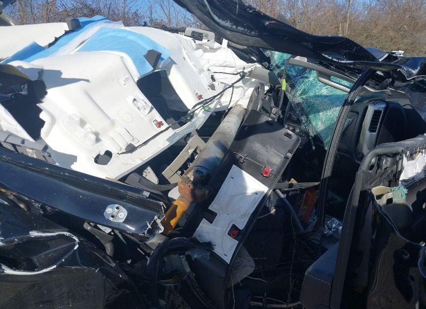 Photo 5 of 2016 Chevrolet Silverado 1500 2LT (VIN 1GCVKREC1GZ361072)