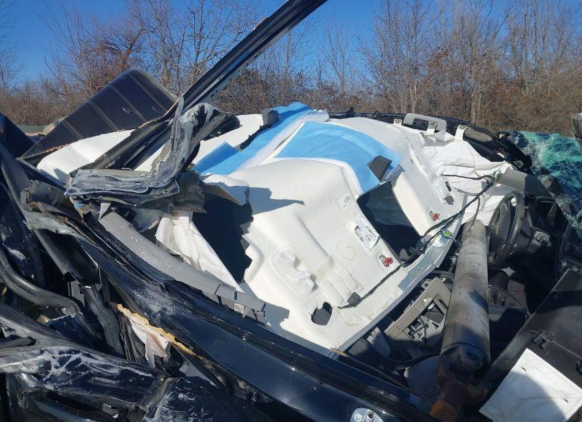 Photo 8 of 2016 Chevrolet Silverado 1500 2LT (VIN 1GCVKREC1GZ361072)