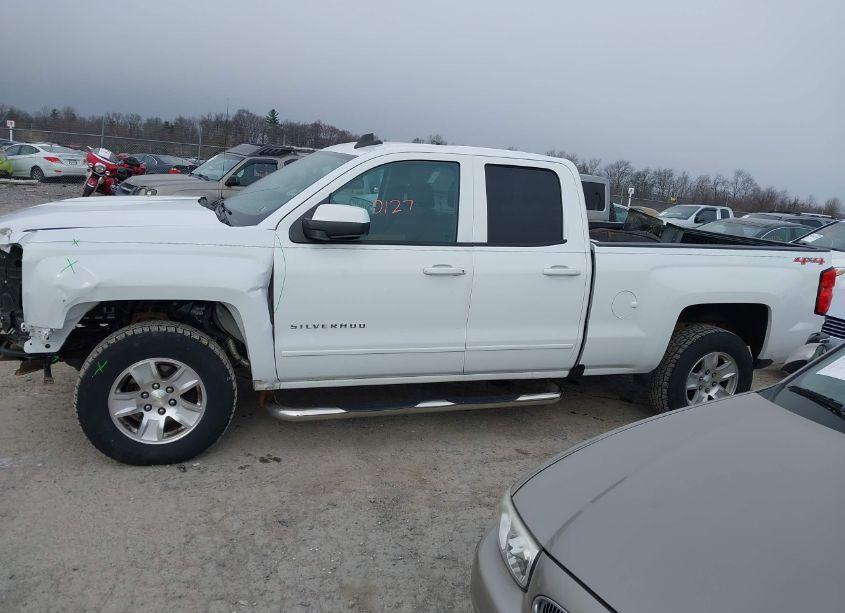 Photo 14 of 2016 Chevrolet Silverado 1500 1LT (VIN 1GCVKREC1GZ415986)