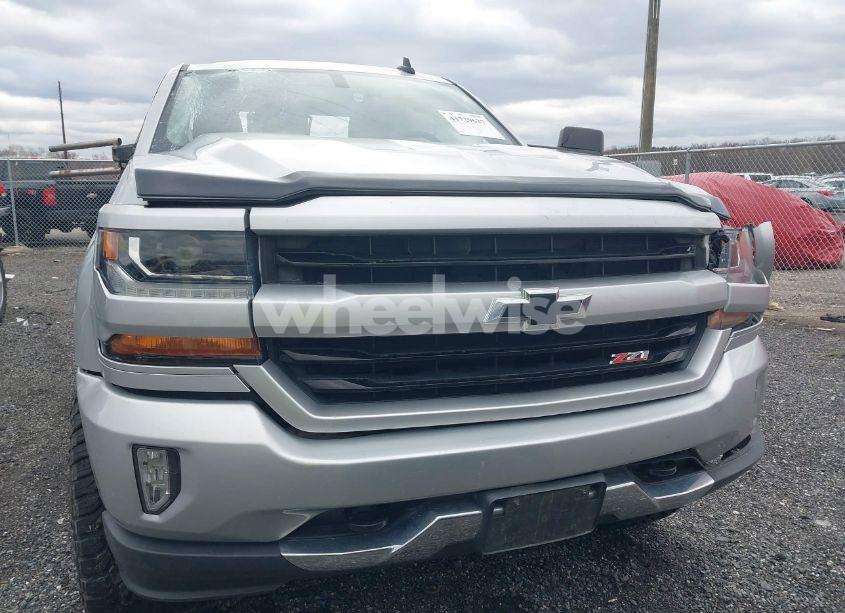 Photo 13 of 2017 Chevrolet Silverado 1500 1LT/2LT (VIN 1GCVKREC1HZ237305)