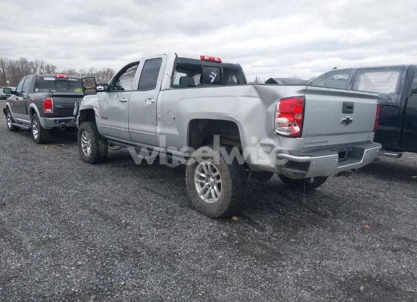 Photo 3 of 2017 Chevrolet Silverado 1500 1LT/2LT (VIN 1GCVKREC1HZ237305)