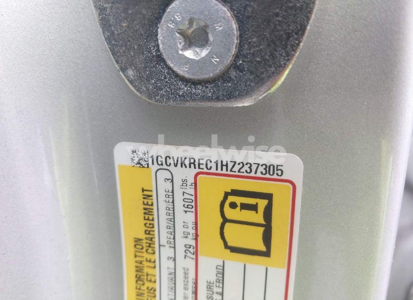 Photo 9 of 2017 Chevrolet Silverado 1500 1LT/2LT (VIN 1GCVKREC1HZ237305)