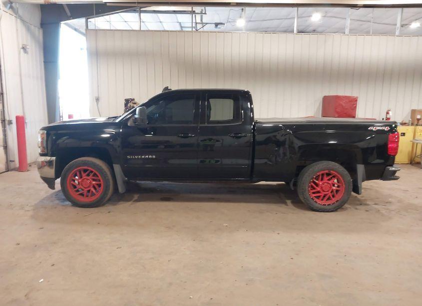 Photo 14 of 2017 Chevrolet Silverado 1500 1LT (VIN 1GCVKREC1HZ321981)