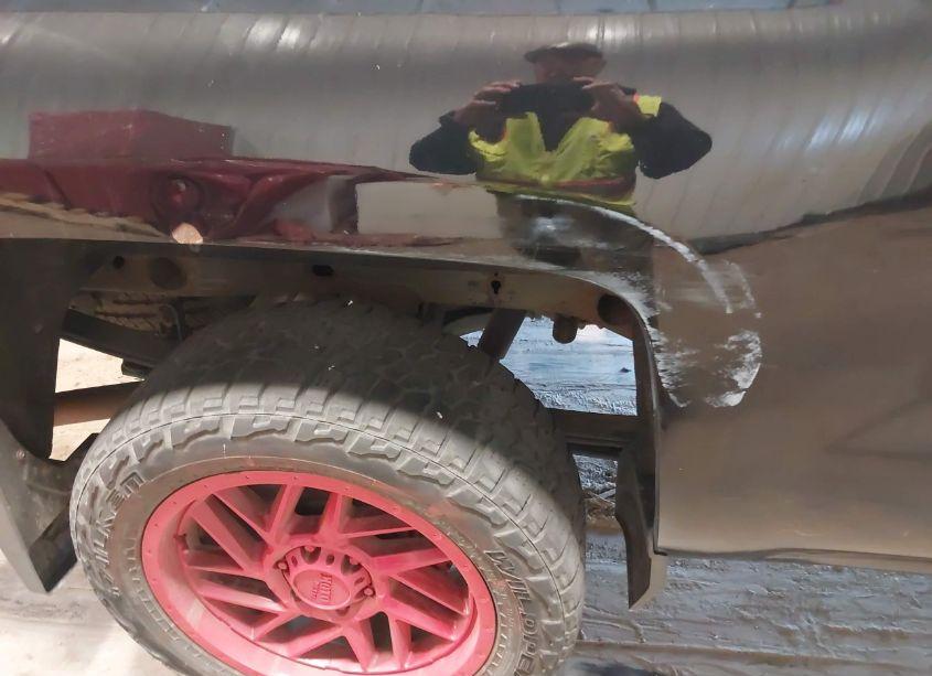 Photo 18 of 2017 Chevrolet Silverado 1500 1LT (VIN 1GCVKREC1HZ321981)