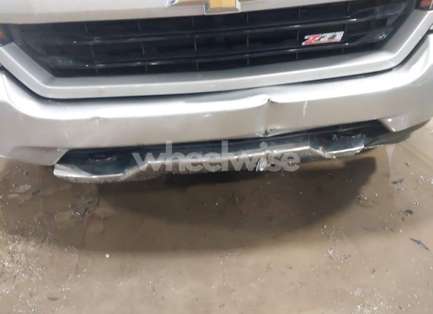 Photo 18 of 2017 Chevrolet Silverado 1500 2LT (VIN 1GCVKREC1HZ336822)