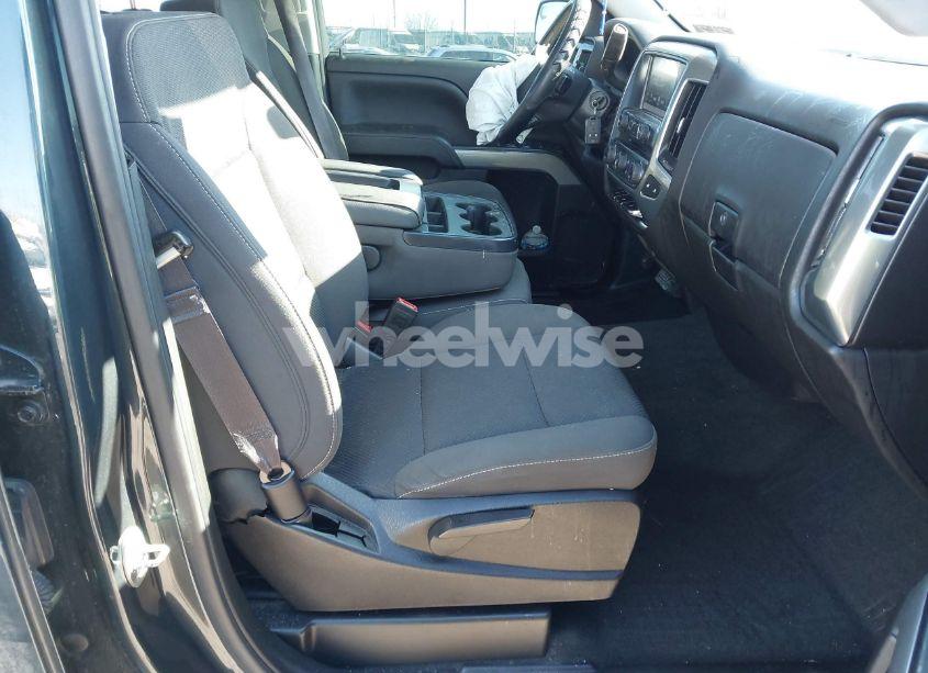 Photo 5 of 2017 Chevrolet Silverado 1500 2LT (VIN 1GCVKREC1HZ342782)