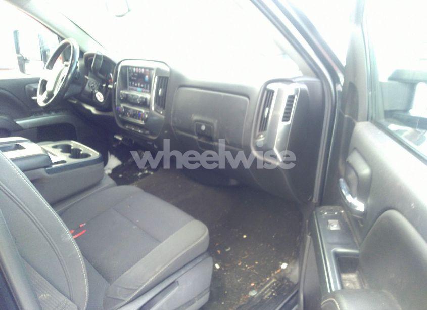 Photo 5 of 2017 Chevrolet Silverado 1500 1LT (VIN 1GCVKREC1HZ343530)