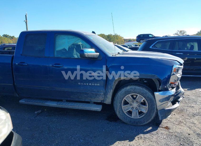 Photo 14 of 2017 Chevrolet Silverado 1500 1LT (VIN 1GCVKREC1HZ372414)