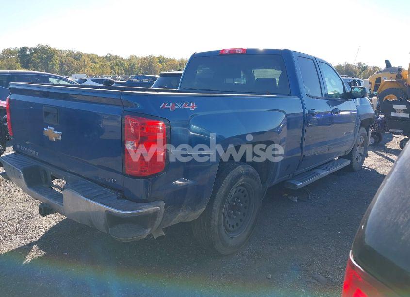 Photo 4 of 2017 Chevrolet Silverado 1500 1LT (VIN 1GCVKREC1HZ372414)