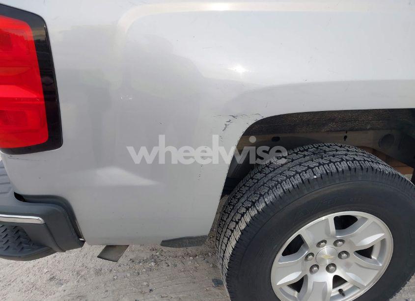 Photo 17 of 2018 Chevrolet Silverado 1500 1LT (VIN 1GCVKREC1JZ134780)