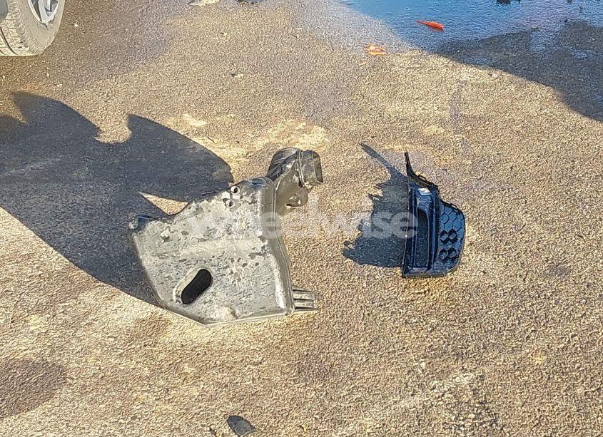 Photo 12 of 2018 Chevrolet Silverado 1500 1LT (VIN 1GCVKREC1JZ152616)