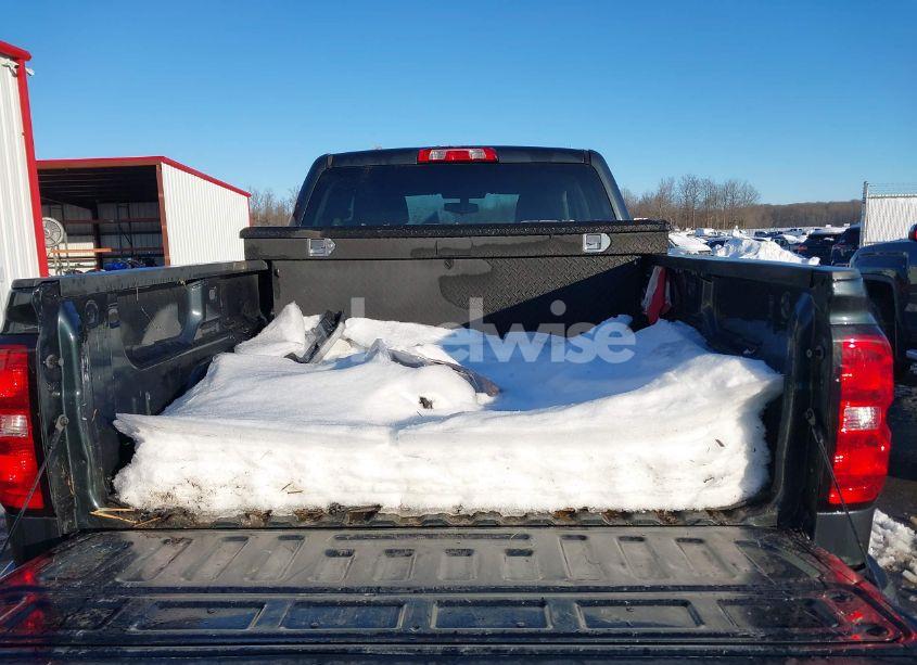 Photo 19 of 2018 Chevrolet Silverado 1500 1LT (VIN 1GCVKREC1JZ152616)