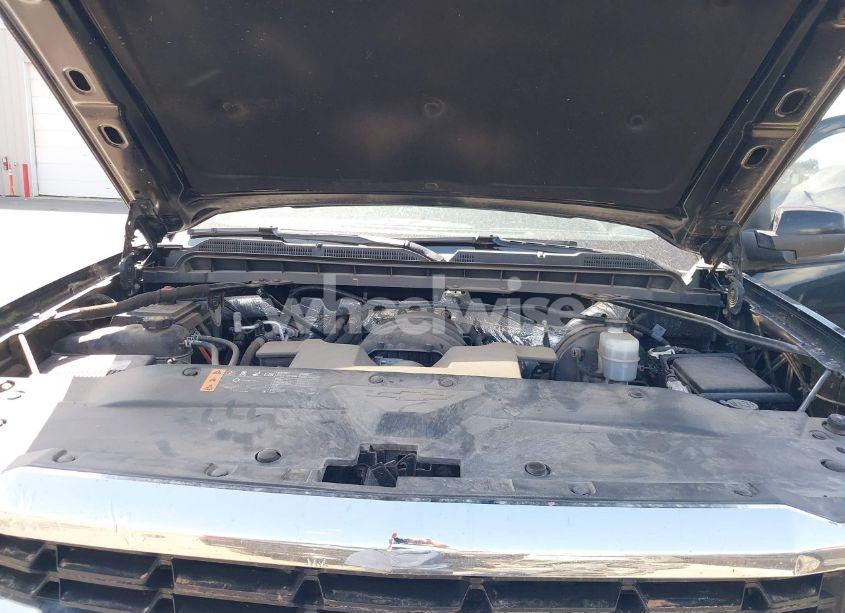 Photo 10 of 2018 Chevrolet Silverado 1500 1LT/2LT (VIN 1GCVKREC1JZ319640)