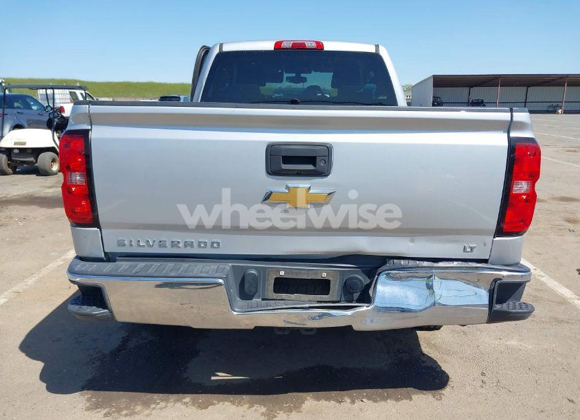 Photo 16 of 2018 Chevrolet Silverado 1500 1LT (VIN 1GCVKREC1JZ362116)