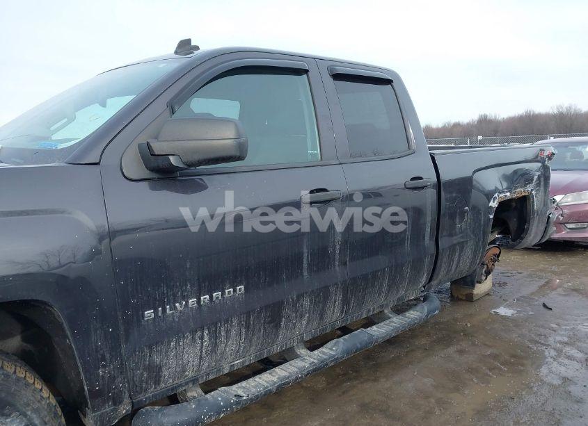 Photo 15 of 2014 Chevrolet Silverado 1500 LT (VIN 1GCVKREC2EZ149018)