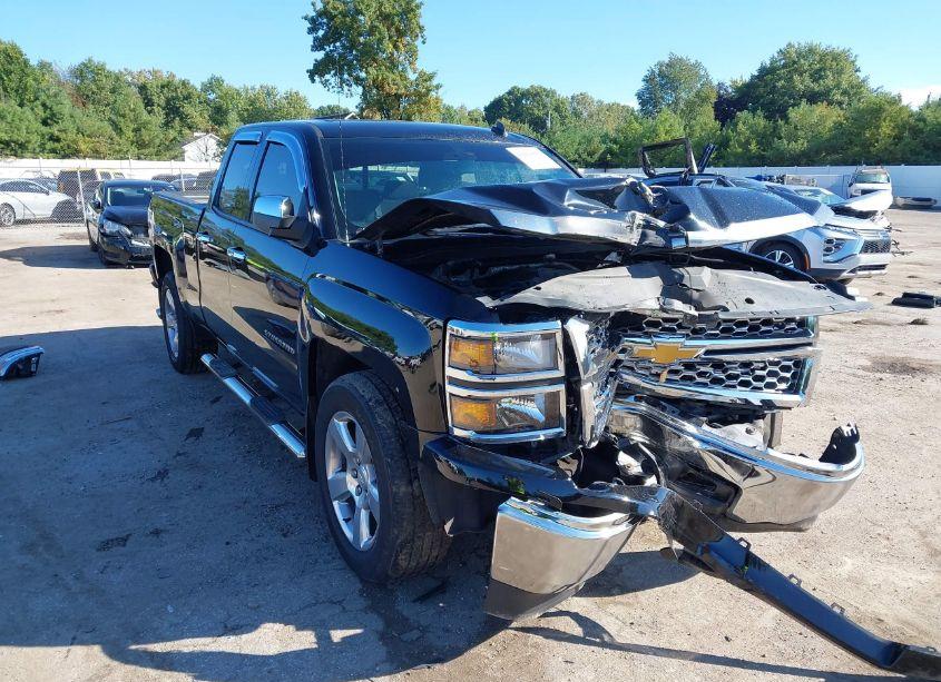 2014 Chevrolet Silverado 1500 1LT (VIN 1GCVKREC2EZ156504) main photo