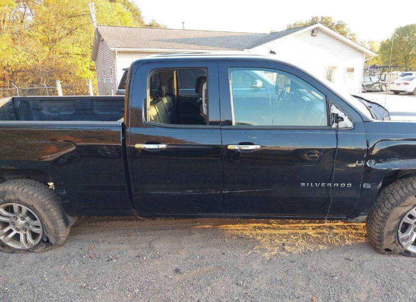 Photo 13 of 2014 Chevrolet Silverado 1500 1LT (VIN 1GCVKREC2EZ338266)