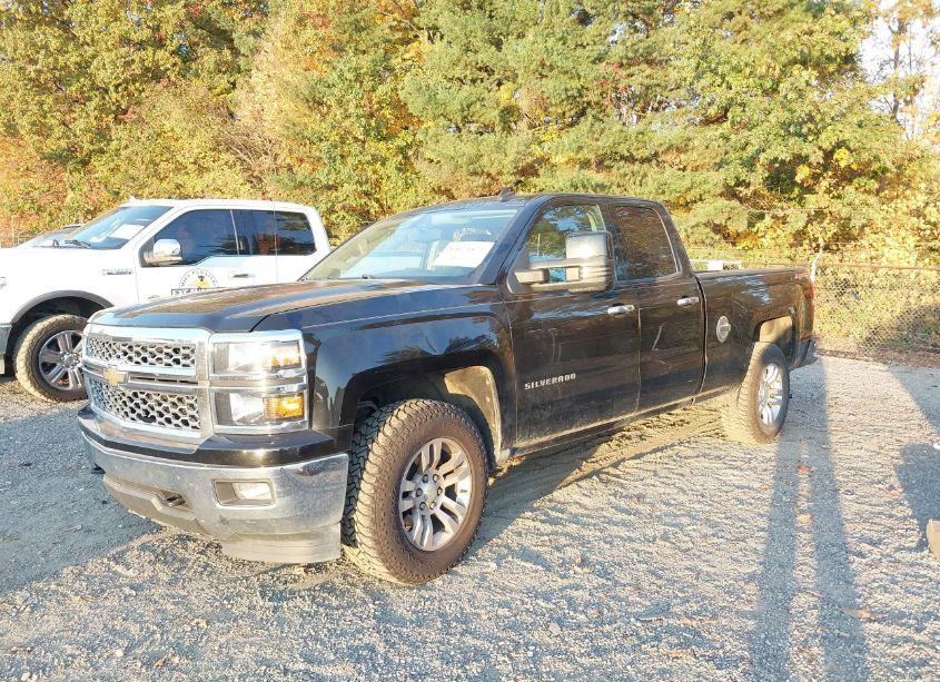 Photo 2 of 2014 Chevrolet Silverado 1500 1LT (VIN 1GCVKREC2EZ338266)