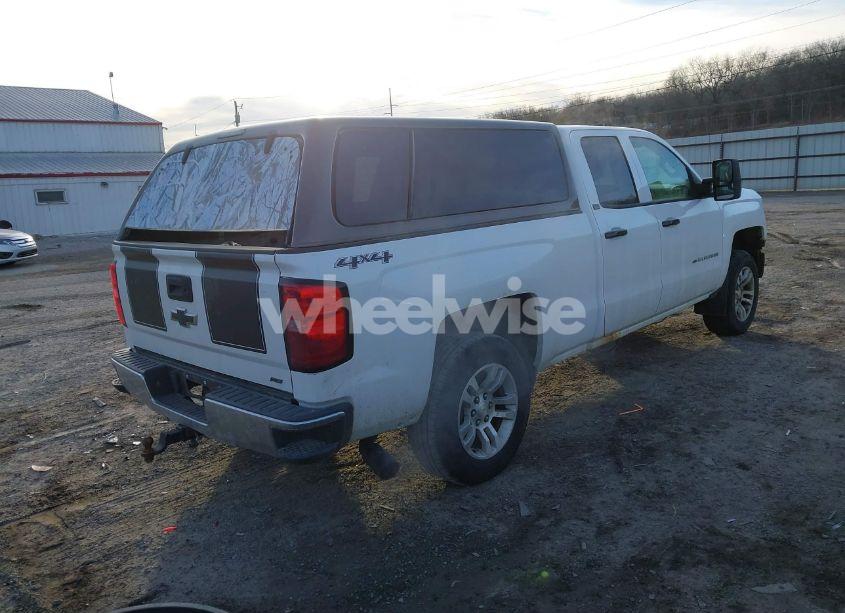 Photo 4 of 2014 Chevrolet Silverado 1500 1LT (VIN 1GCVKREC2EZ361322)