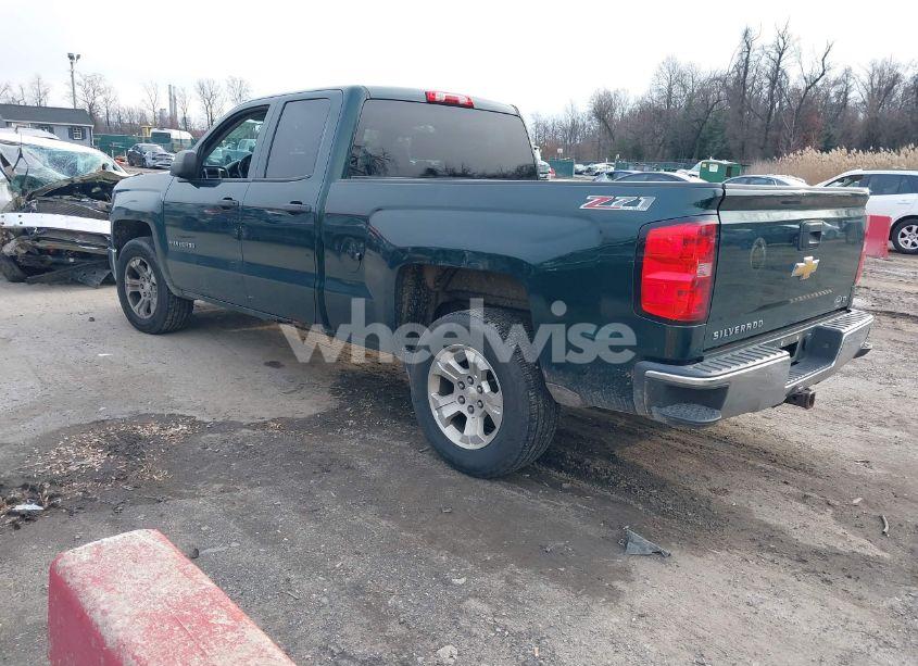 Photo 3 of 2014 Chevrolet Silverado 1500 2LT (VIN 1GCVKREC2EZ370781)