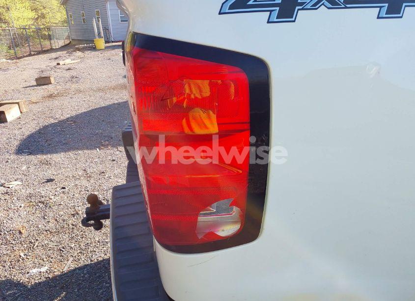 Photo 18 of 2014 Chevrolet Silverado 1500 LT (VIN 1GCVKREC2EZ418621)