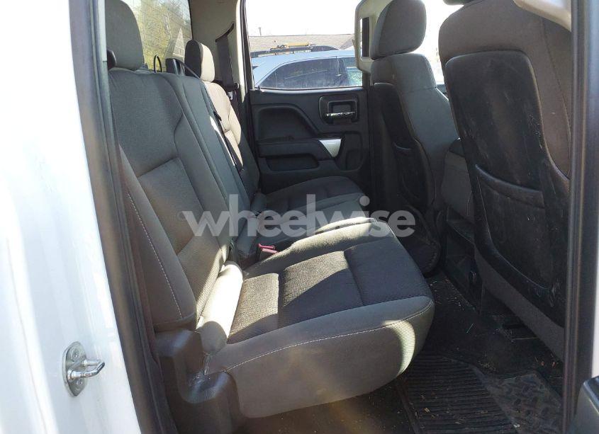 Photo 8 of 2014 Chevrolet Silverado 1500 LT (VIN 1GCVKREC2EZ418621)