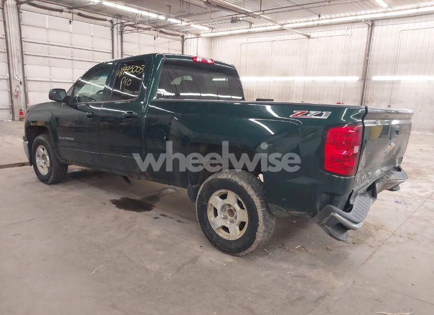 Photo 3 of 2015 Chevrolet Silverado 1500 2LT (VIN 1GCVKREC2FZ147321)